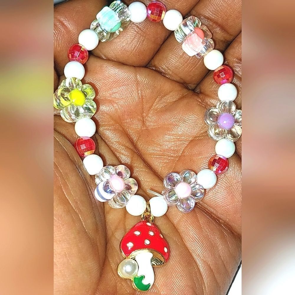 Girls alloy mushroom pendant bracelet